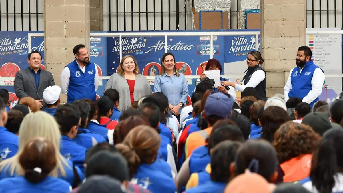 Reconocen Trabajo de Voluntarios de Villa Navidena (4)